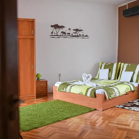 Kokusz Apartment Eger